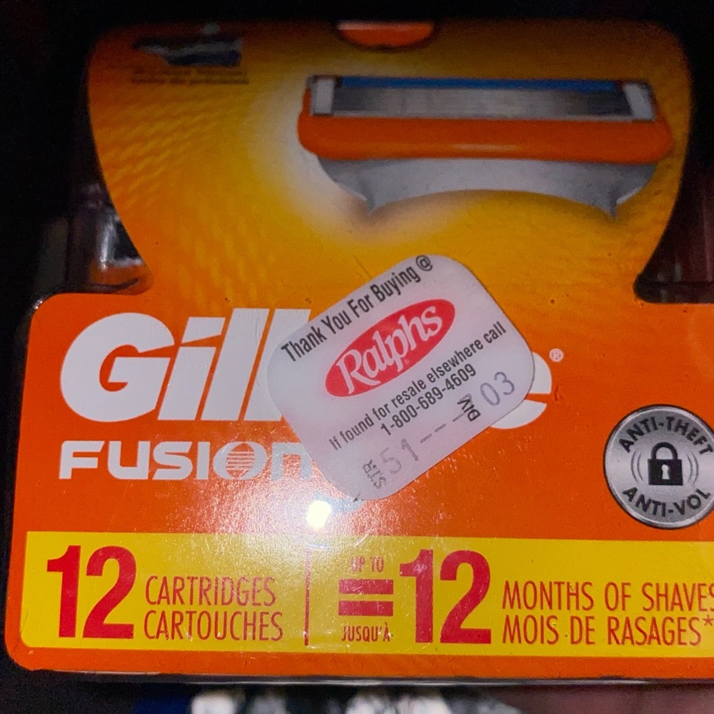 12 pack razors